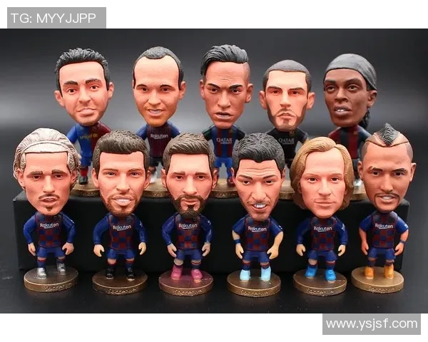 足球明星手办高清图片大全尽享球场魅力与艺术之美